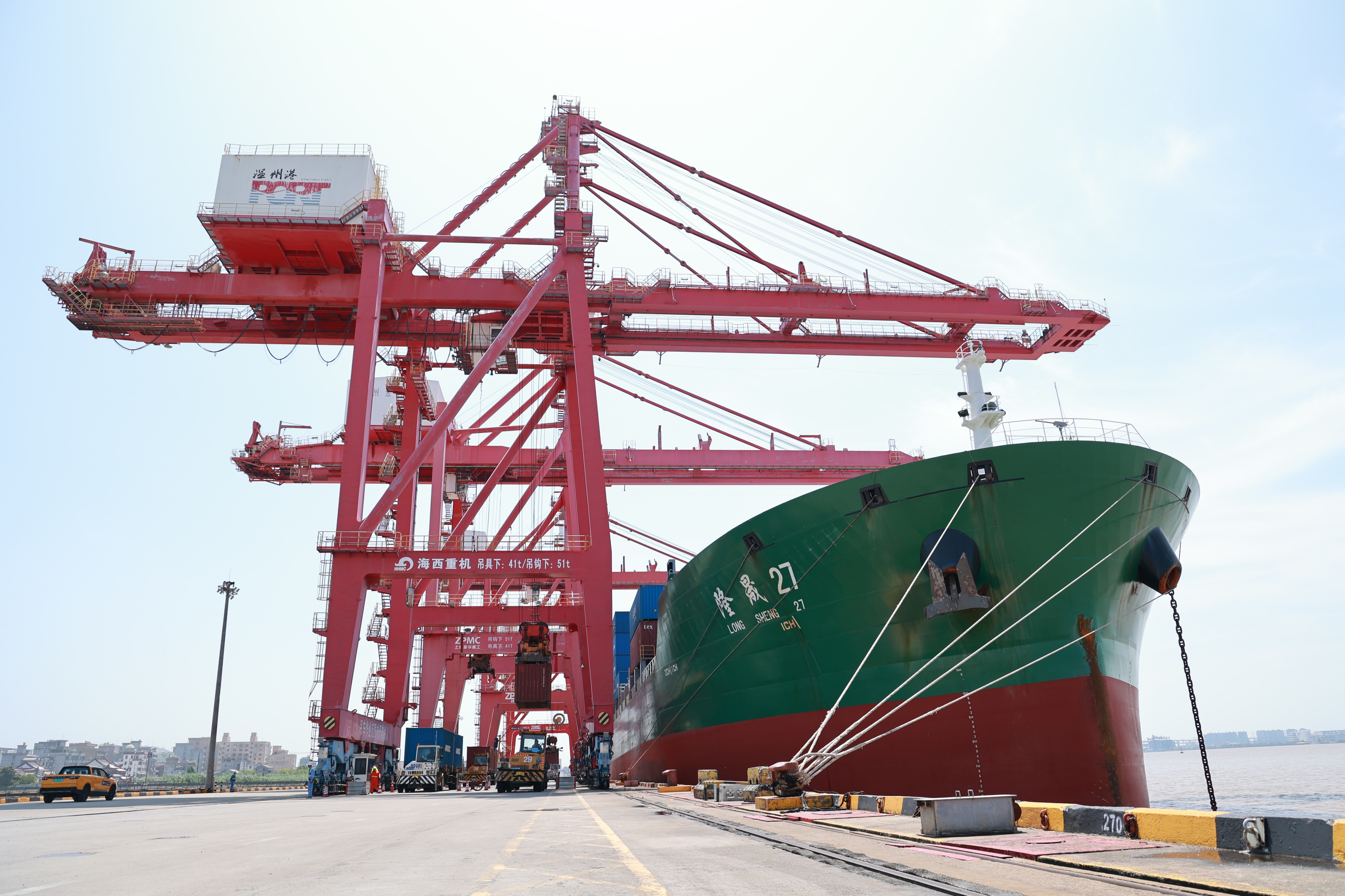 金洋公司：春运保障启幕 多措并举护畅通